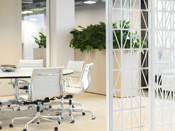 城阳办公室装修如何选择合适的办公沙发？